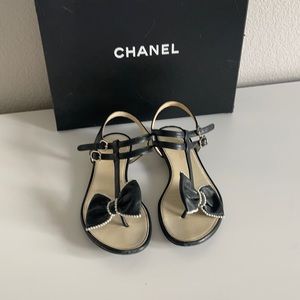Chanel black bow with pearl sandals